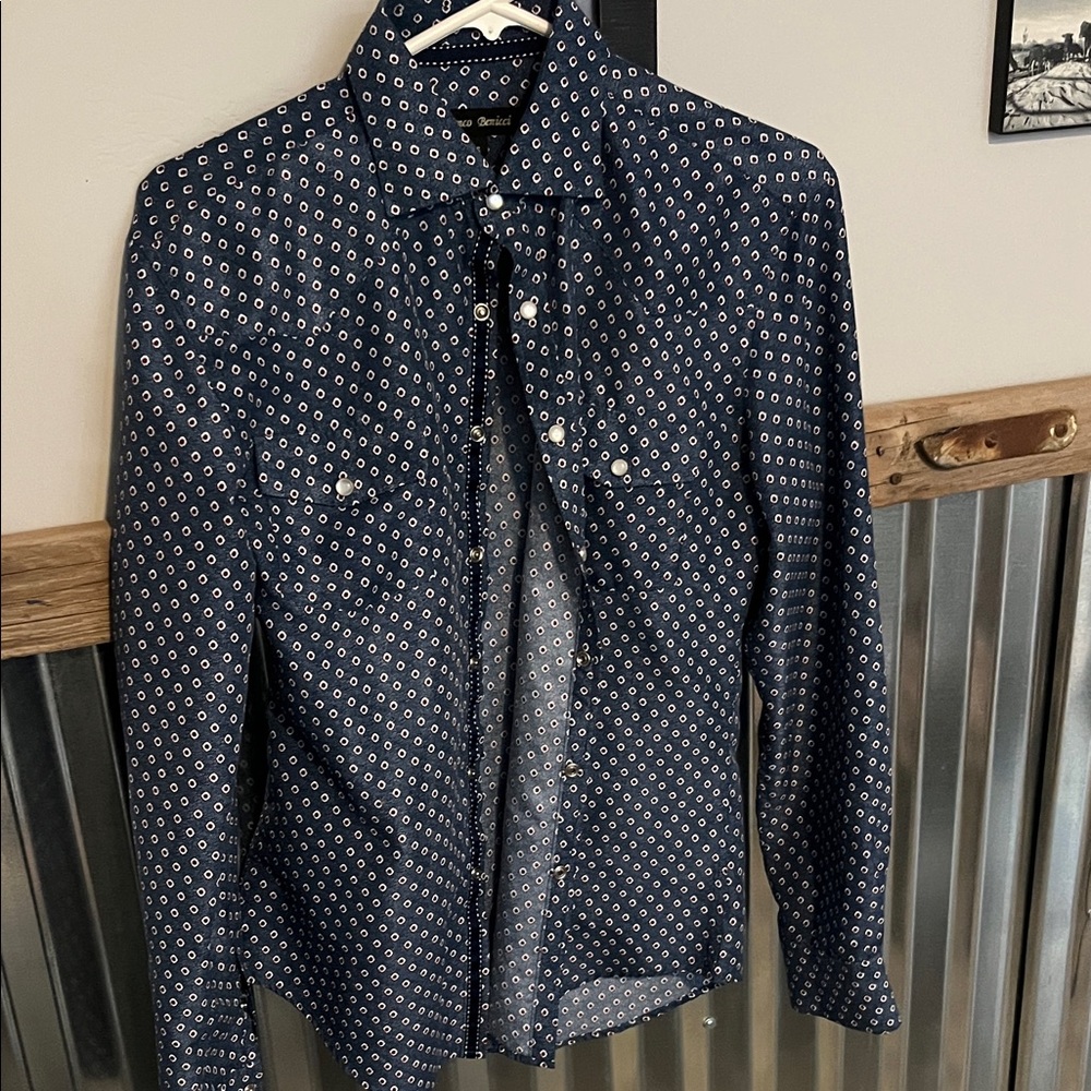 Chic Navy Geometric Button-Up Shirt